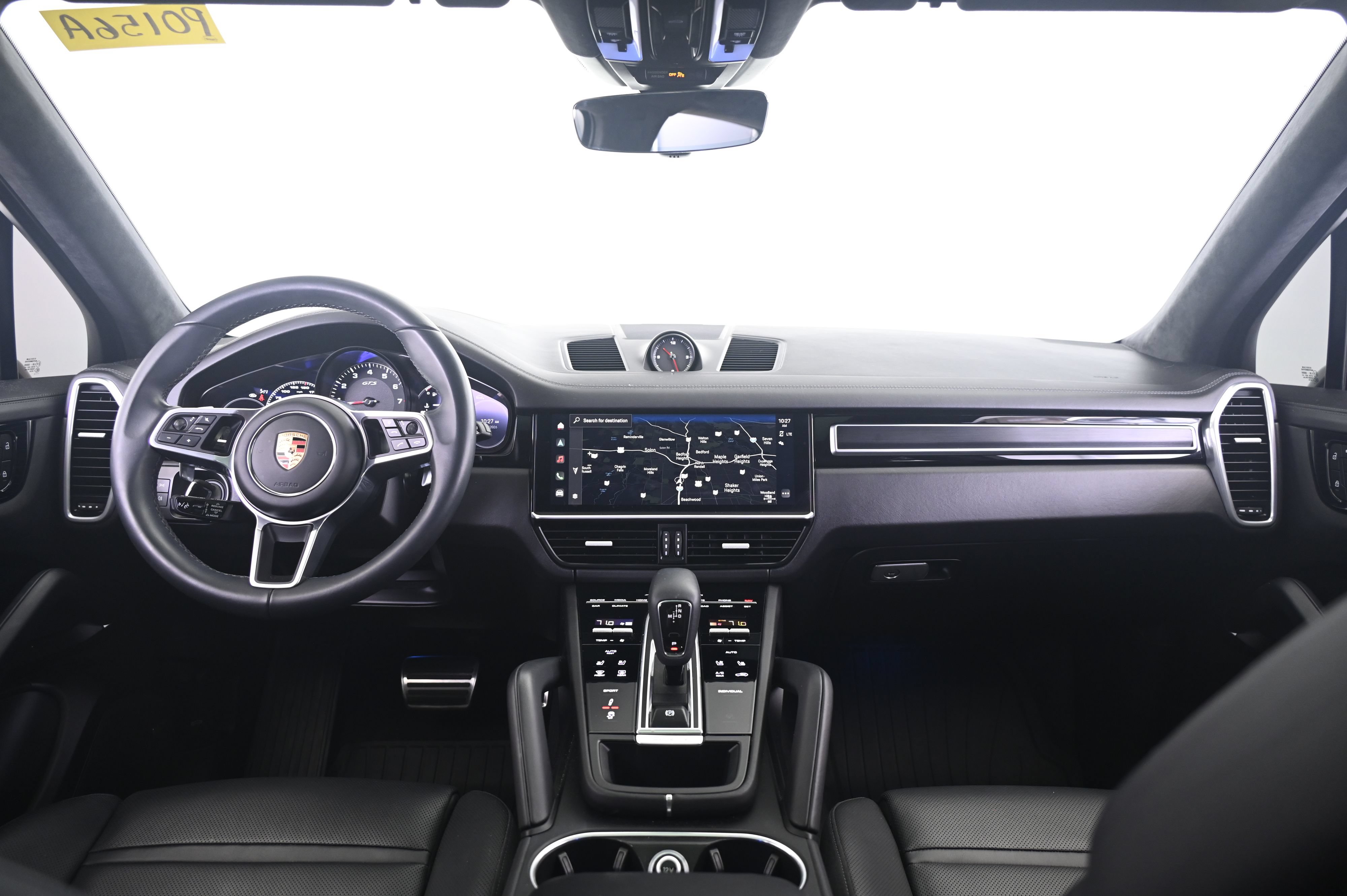 Certified 2023 Porsche Cayenne GTS AWD/4WD image 31