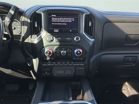 Used 2021 GMC Sierra 1500 AT4 w/ AT4 Preferred Package image 7