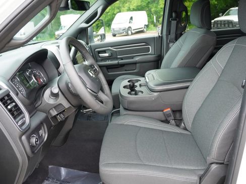 Certified 2026 RAM 2500 Big Horn AWD/4WD image 16
