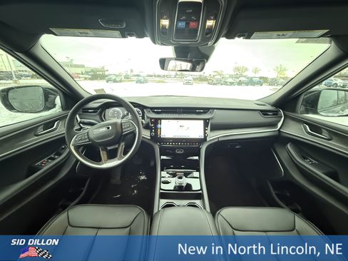 New 2026 Jeep Grand Cherokee Limited image 14