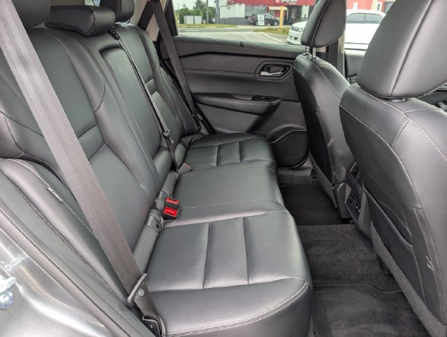 Used 2024 Nissan Rogue SL w/ SL Premium Package AWD/4WD image 12