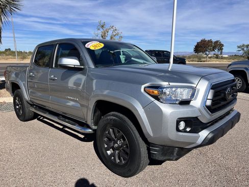 Used 2023 Toyota Tacoma SR5 image 7