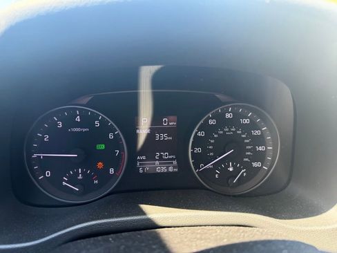 Used 2018 Hyundai Elantra SE image 5