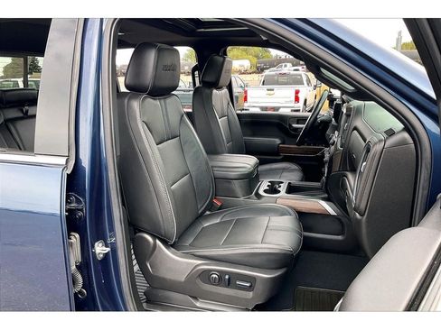 Used 2023 Chevrolet Silverado 3500 High Country w/ Z71 Off-Road Package AWD/4WD image 8