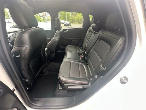 Used 2023 Ford Escape ST-Line Select w/ Tech Pack #2 AWD/4WD image 12
