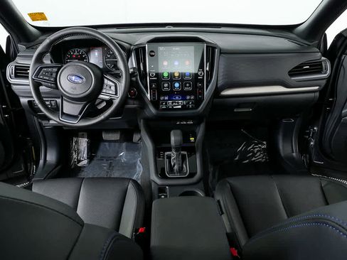 Used 2025 Subaru Forester Limited w/ Popular Package #1 AWD/4WD image 17