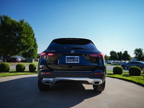 Certified 2025 Mercedes-Benz GLA 250 4MATIC image 12