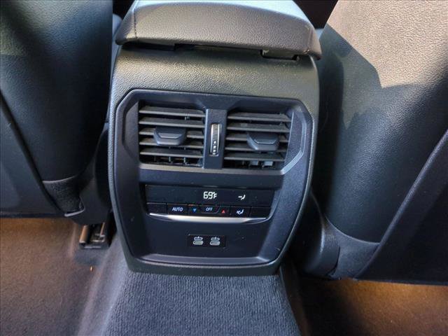 Used 2024 BMW 330i Sedan RWD image 18