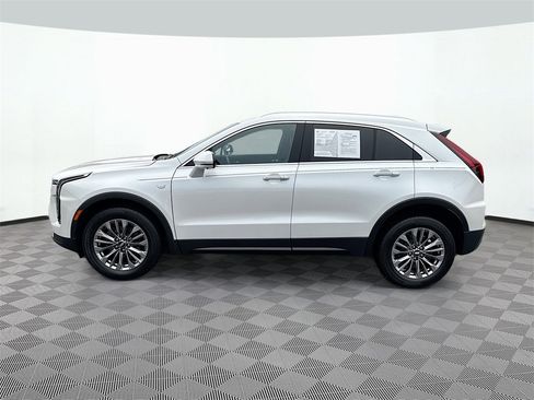 Certified 2024 Cadillac XT4 Premium Luxury w/ Active Safety Package image 7