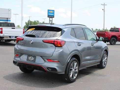 Used 2020 Buick Encore GX Select w/ Sport Touring Package FWD image 9