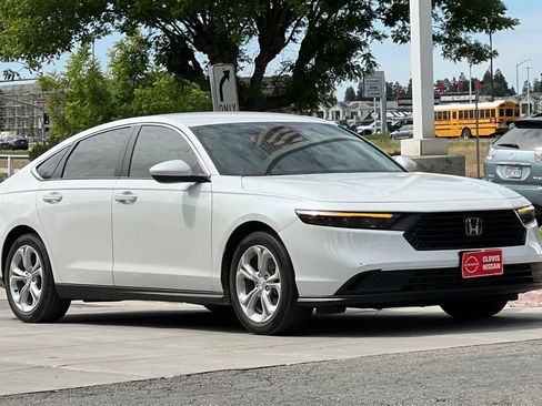Used 2024 Honda Accord LX image 10