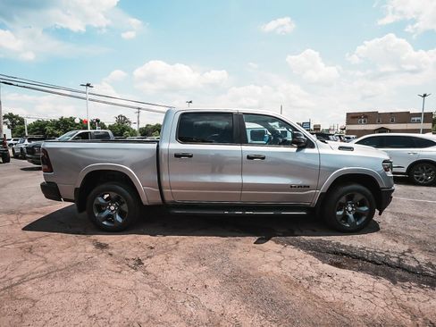 Used 2024 RAM 1500 Big Horn AWD/4WD image 7