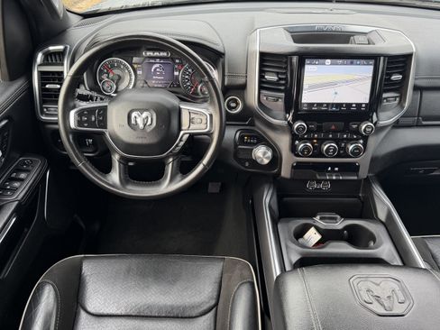 Used 2024 RAM 1500 Laramie image 12