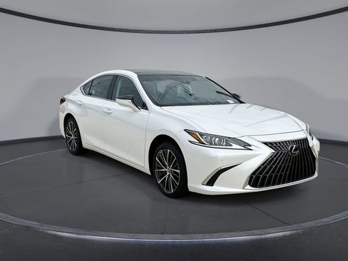 Used 2025 Lexus ES 350 w/ Premium Package FWD image 12