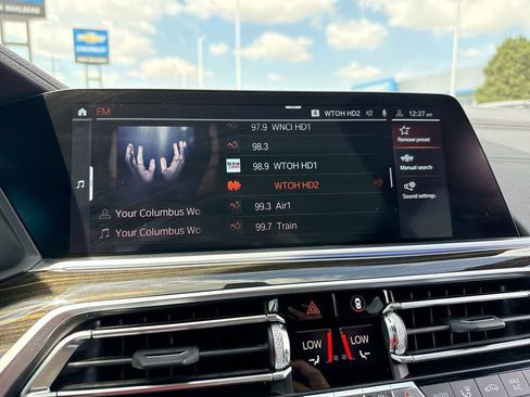 Used 2019 BMW X5 xDrive40i w/ Convenience Package AWD/4WD image 16