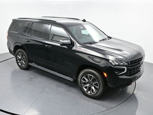 Used 2023 Chevrolet Tahoe Z71 w/ Luxury Package AWD/4WD image 39
