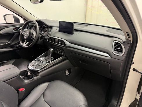 Used 2020 MAZDA CX-9 Touring w/ Touring Premium Package FWD image 13
