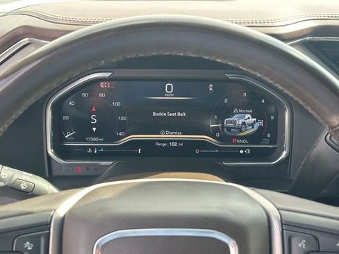 Used 2025 GMC Sierra 3500 Denali image 7