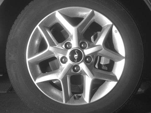 Used 2025 Kia Soul LX w/ LX Technology Package FWD image 13