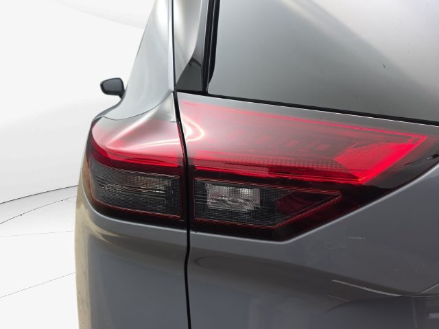 Used 2021 Nissan Rogue Platinum FWD image 35