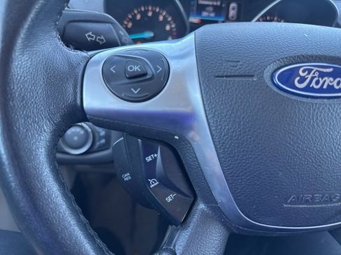 Used 2014 Ford Escape Titanium image 19