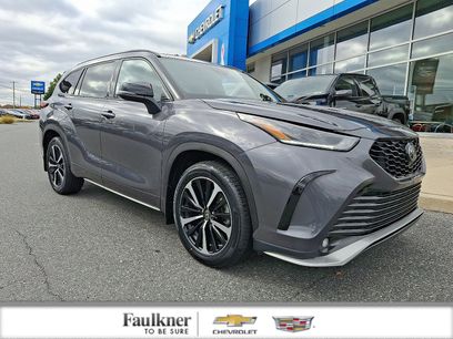 Used 2022 Toyota Highlander XSE