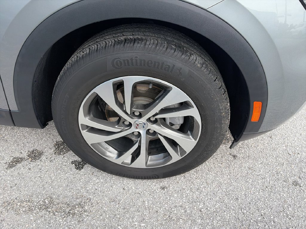 Used 2023 Buick Envision Essence AWD/4WD image 37
