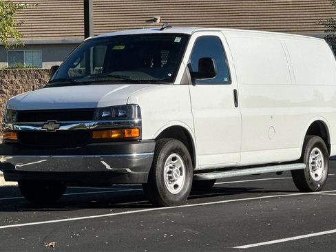 Used 2024 Chevrolet Express 2500 w/ Driver Convenience Package image 14