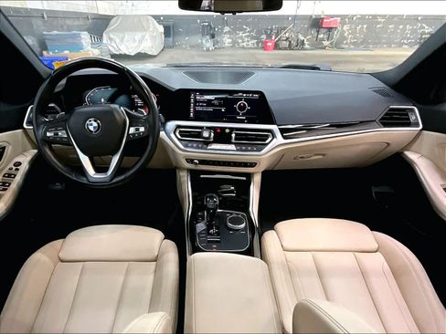 Used 2019 BMW 330i Sedan w/ Convenience Package RWD image 17