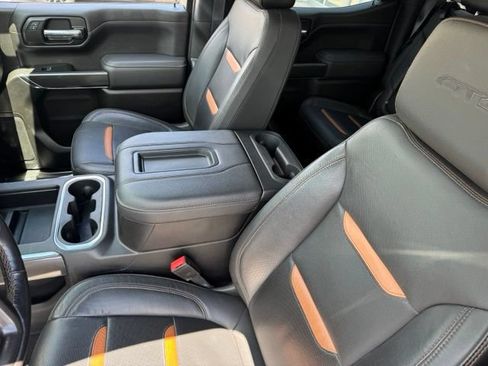 Certified 2021 GMC Sierra 1500 AT4 AWD/4WD image 6
