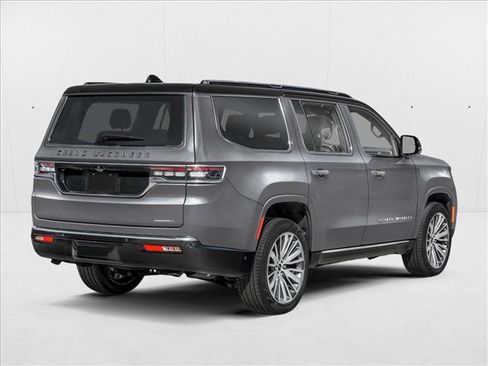New 2026 Jeep Grand Wagoneer Summit image 2