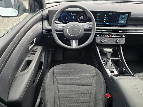 New 2026 Hyundai Santa Cruz SE image 12