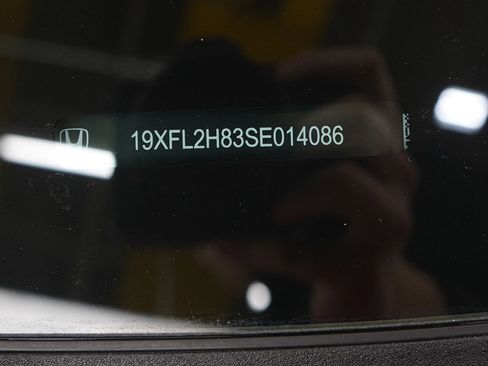 Used 2025 Honda Civic Sport image 29