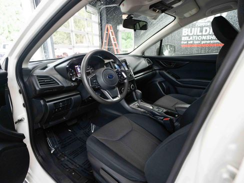Used 2020 Subaru Crosstrek 2.0i AWD/4WD image 8