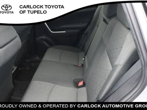 Used 2022 Toyota RAV4 XLE AWD/4WD image 31