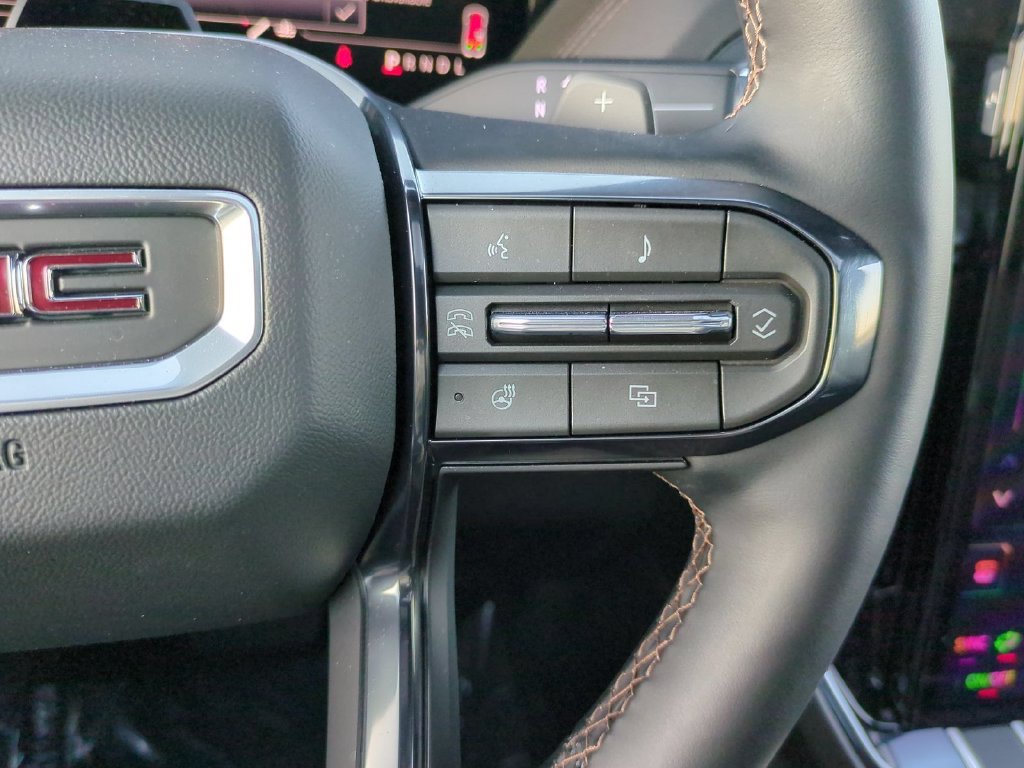 Certified 2026 GMC Yukon XL AT4 w/ AT4 Premium Plus Package AWD/4WD image 13