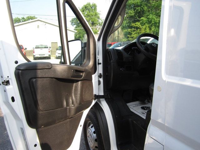 Used 2023 RAM ProMaster 2500 FWD image 7