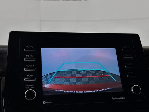 Used 2023 Toyota Camry SE image 23