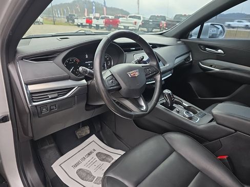 Used 2019 Cadillac XT4 Premium Luxury w/ Cold Weather Package image 12