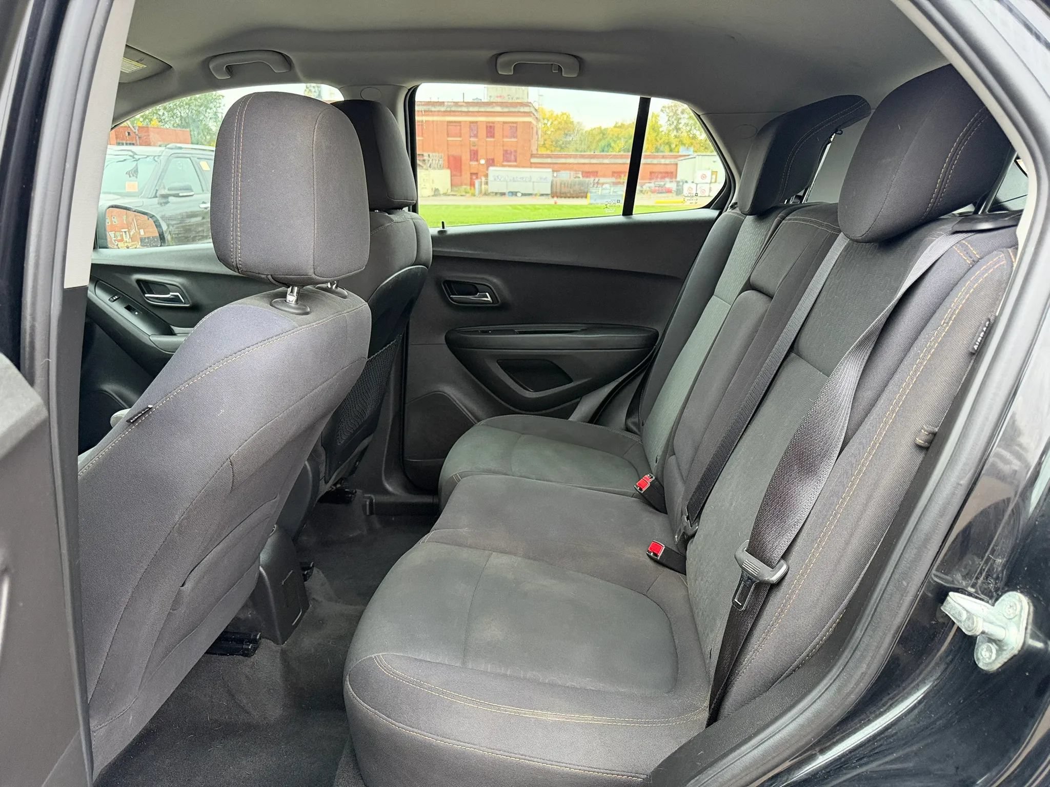 Used 2017 Chevrolet Trax LS FWD image 16