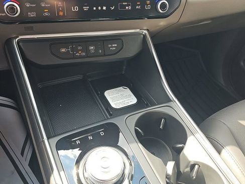 New 2026 Kia Carnival EX FWD image 15
