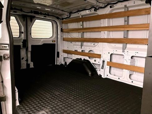 Used 2024 Ford Transit 250 Low Roof AWD w/ Exterior Upgrade Package image 31
