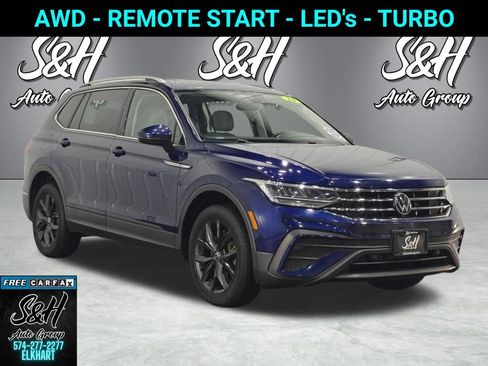 Used 2024 Volkswagen Tiguan SE AWD/4WD image 1