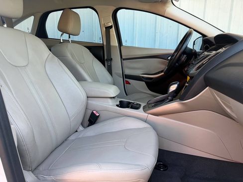 Used 2012 Ford Focus SEL FWD image 14