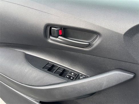 Used 2023 Toyota Corolla LE image 16
