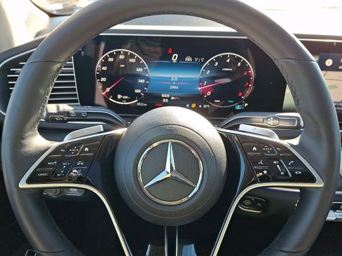 Certified 2026 Mercedes-Benz GLS 450 4MATIC image 20