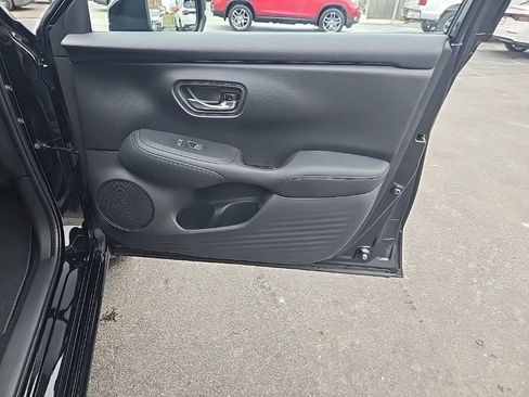 Certified 2026 Honda HR-V EX-L image 30