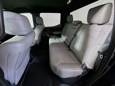 Used 2025 Toyota Tundra Limited AWD/4WD image 23