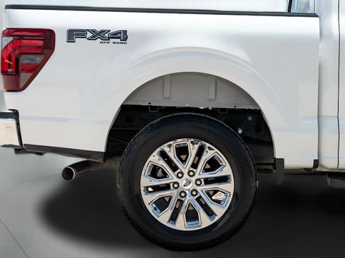 Used 2024 Ford F150 Lariat w/ FX4 Off-Road Package AWD/4WD image 7