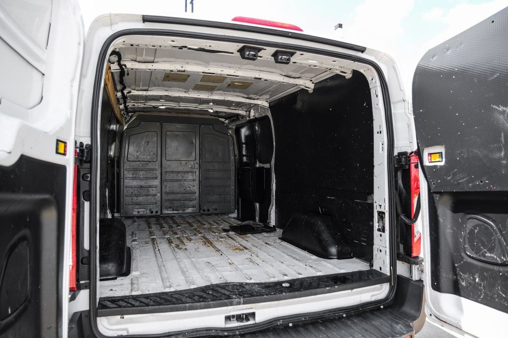 Used 2017 Ford Transit 250 148 Low Roof RWD image 44